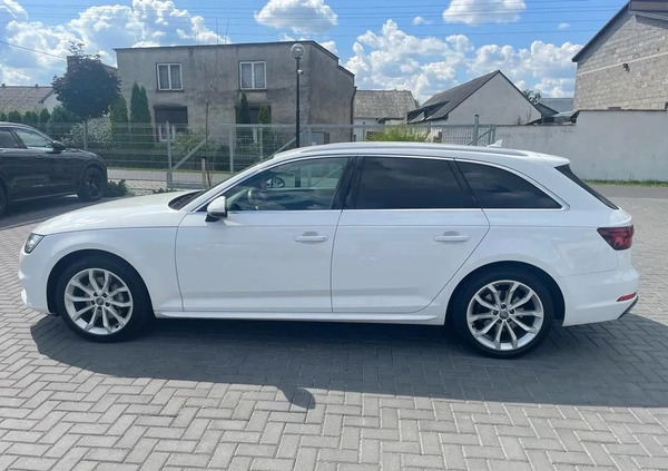 Audi A4 cena 101900 przebieg: 147000, rok produkcji 2019 z Słupca małe 56